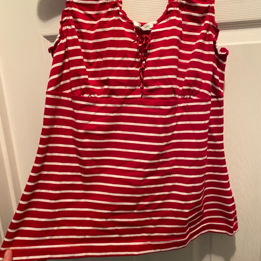 Dressbarn, Top, Red and White Sleeveless Tank Top with Flirty Sexy Tie Front